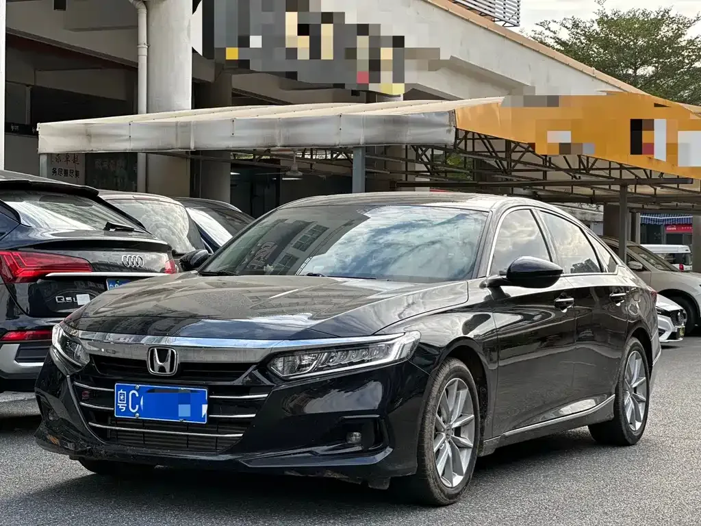 Honda Accord — фото 7