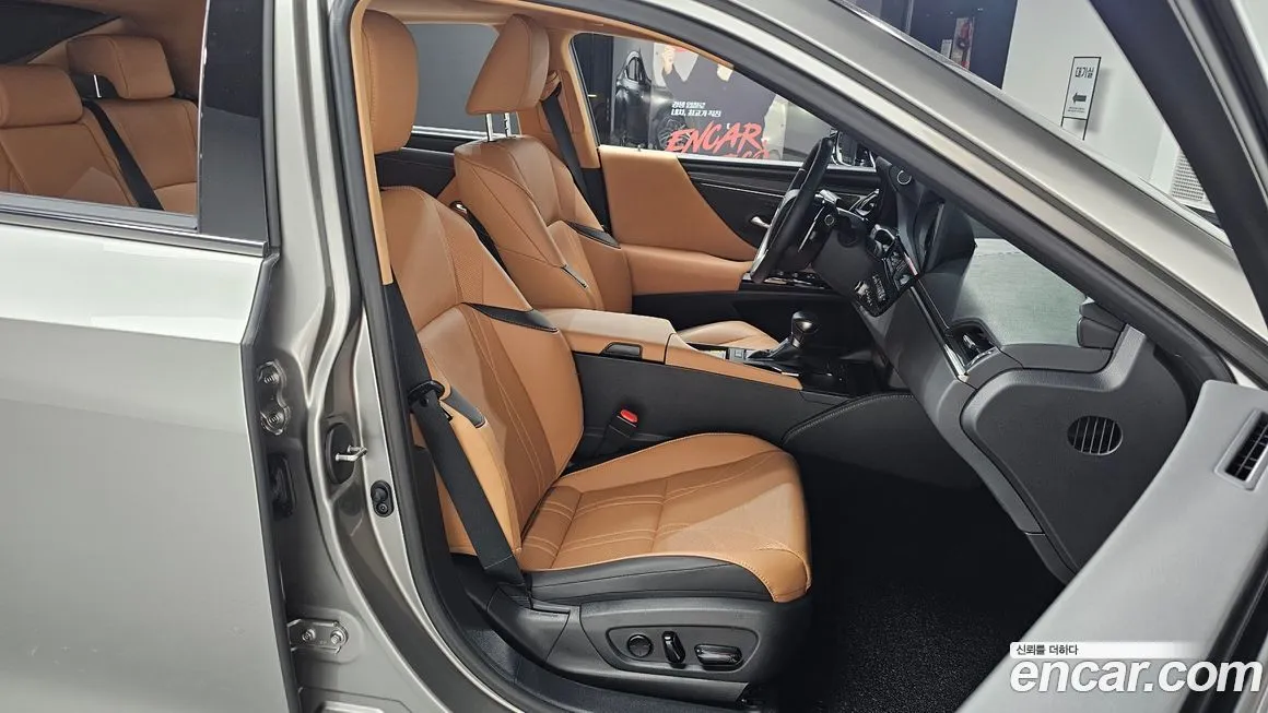 Lexus ES 2024 из KR, фото 10