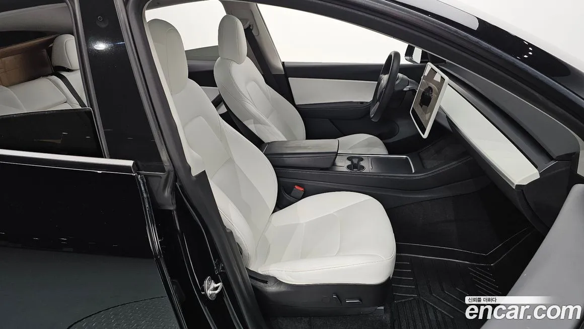 Tesla Model Y 2022 из KR, фото 10