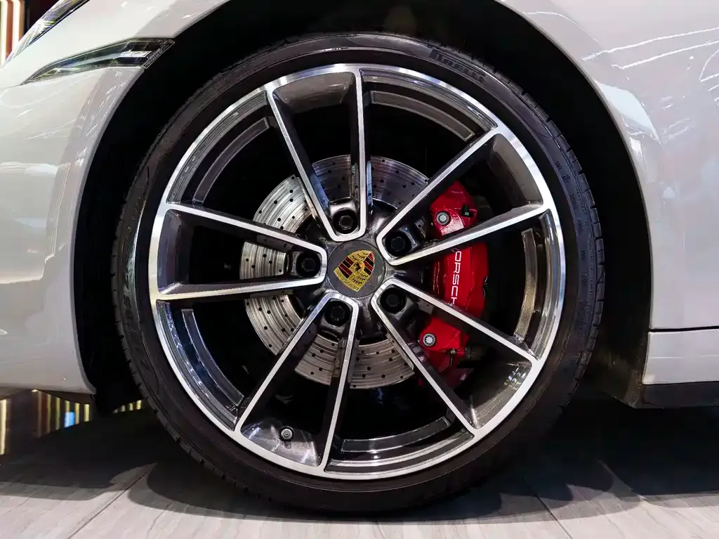 Porsche 911 2021 из CN, фото 10