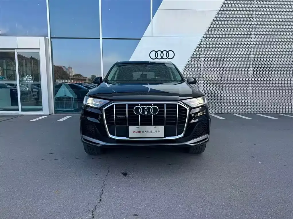 Audi Q7 — фото 2