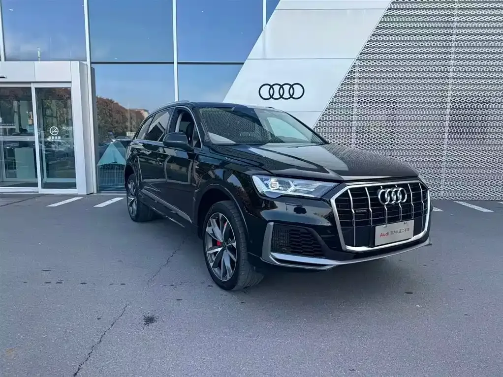 Audi Q7 — фото 3