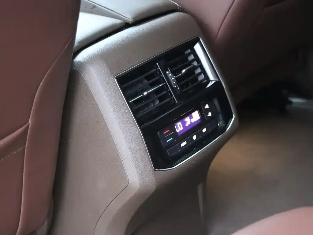 Volkswagen Viloran 2021 из CN, фото 10