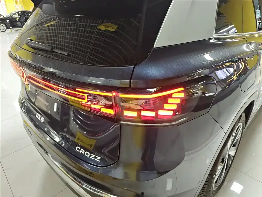 [object Object] ID.6 Crozz 2023 из CN, фото 8