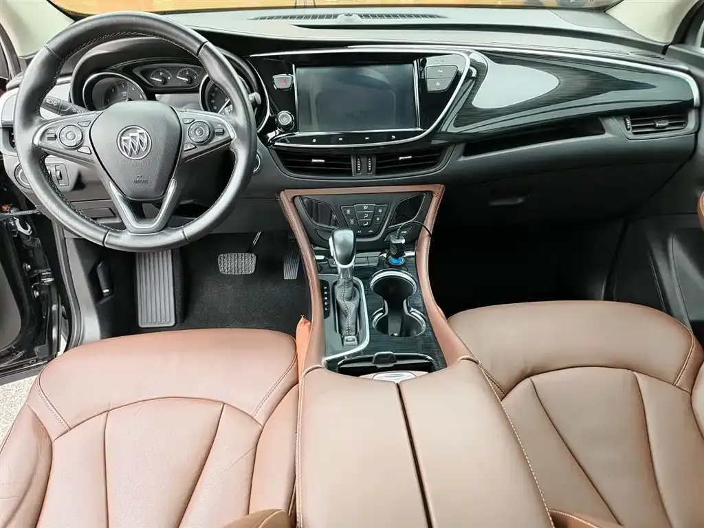 Buick Envision Plus — фото 10