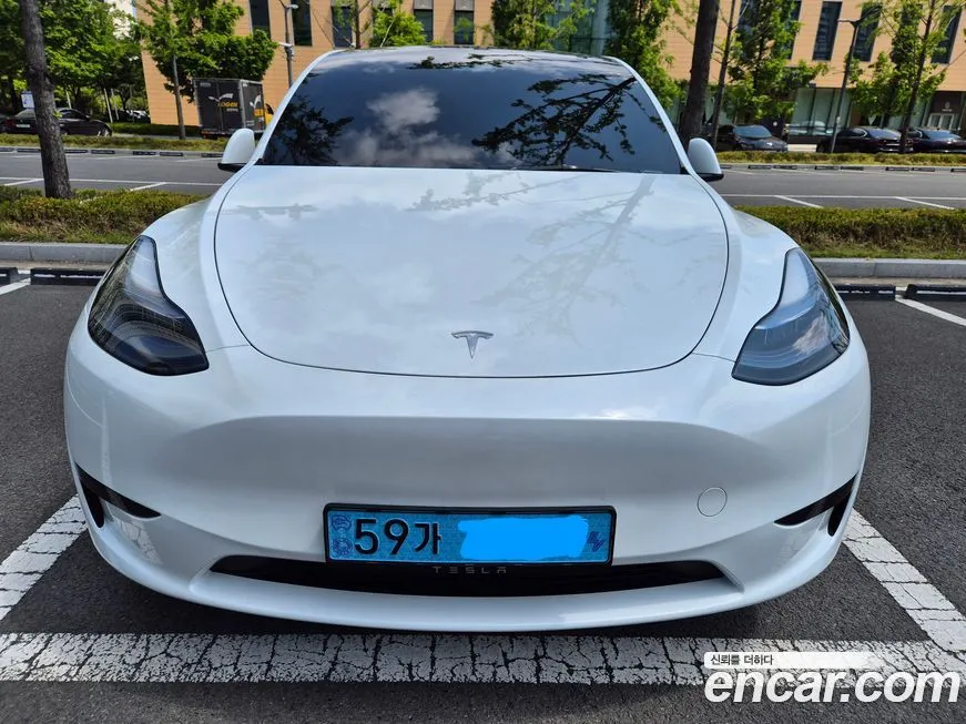 Tesla Model Y — фото 3