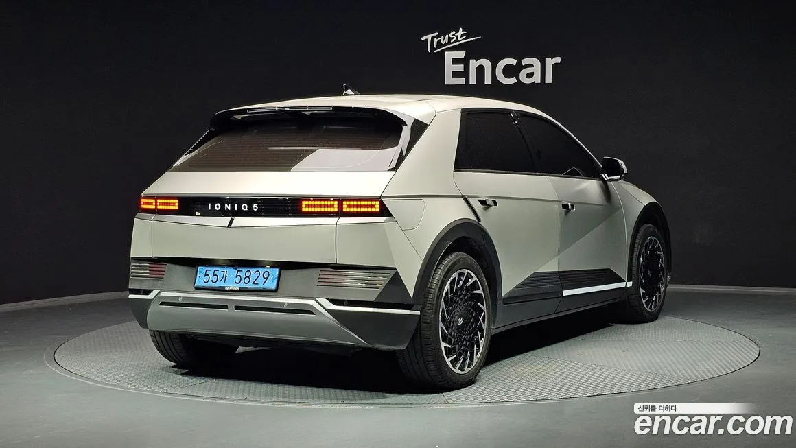 Hyundai Ioniq5 2023 из KR, фото 2