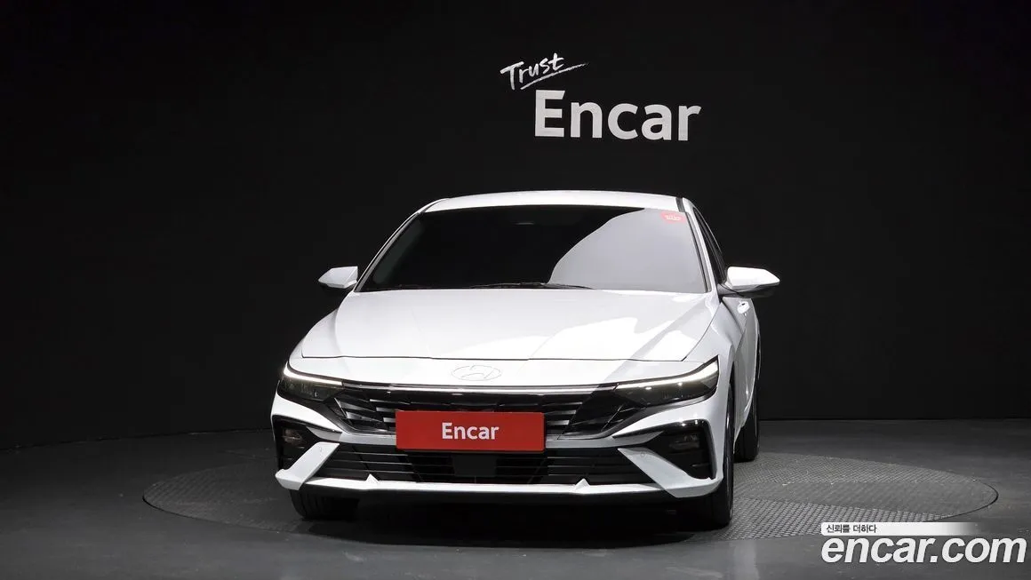 Hyundai AVANTE — фото 3