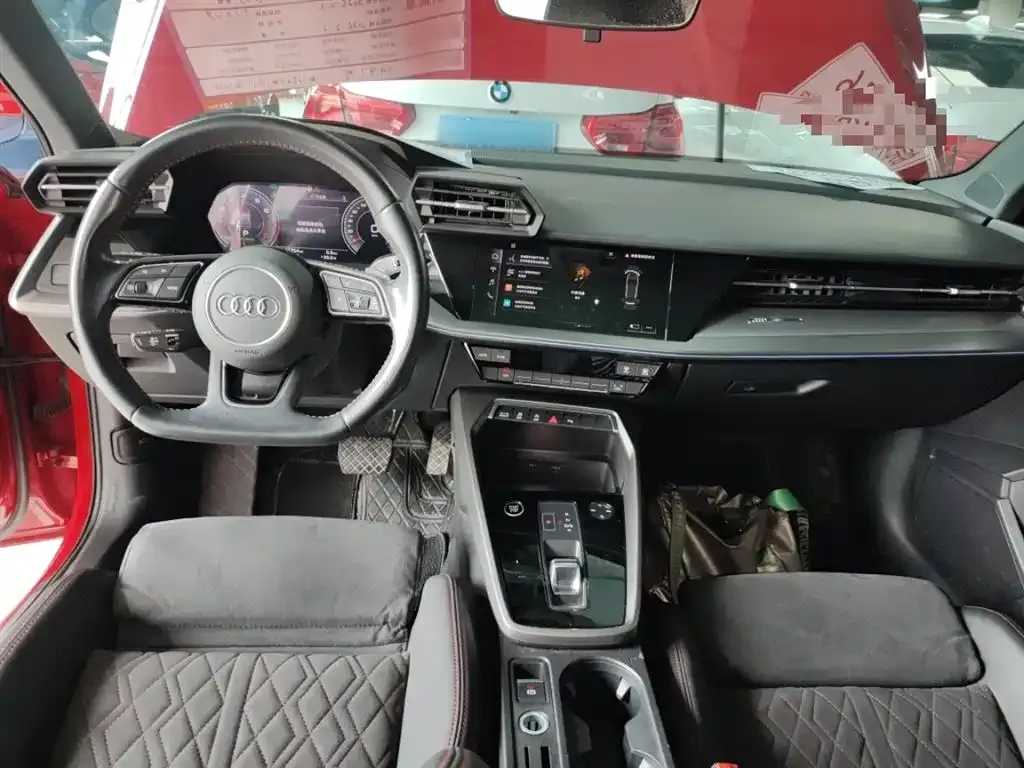 Audi A3 2023 из CN, фото 10
