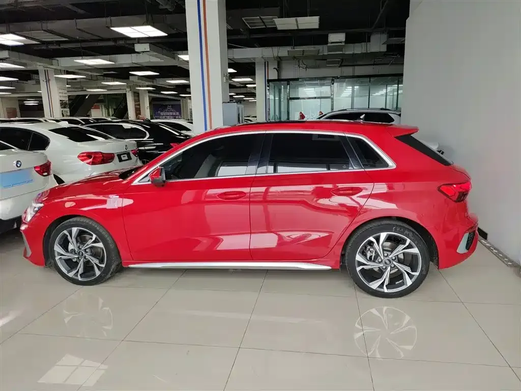 Audi A3 2023 из CN, фото 5