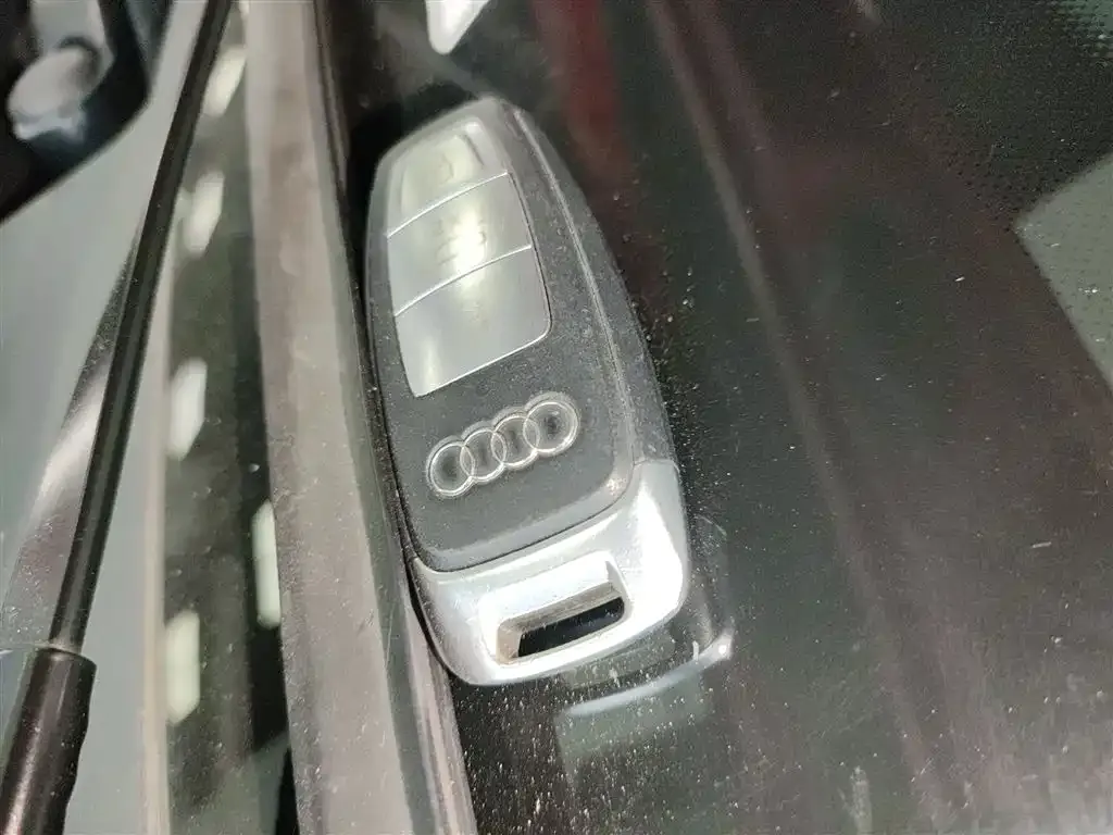 Audi A3 2023 из CN, фото 9