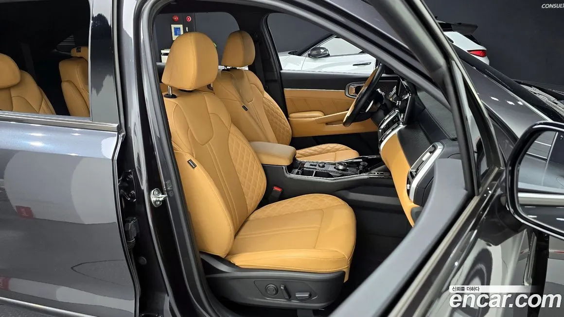 Kia Sorento — фото 10