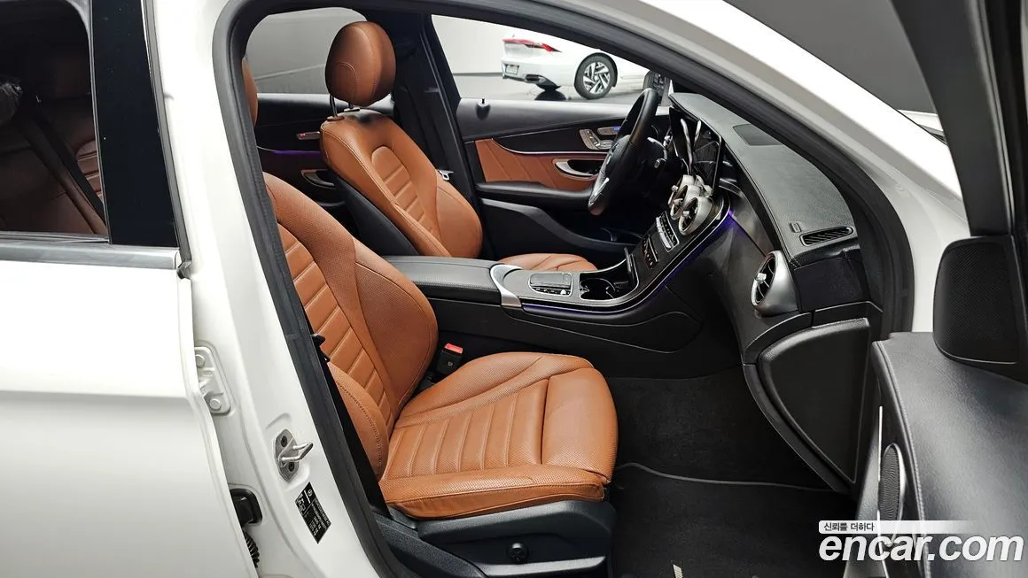 Mercedes-Benz GLC-Class — фото 10