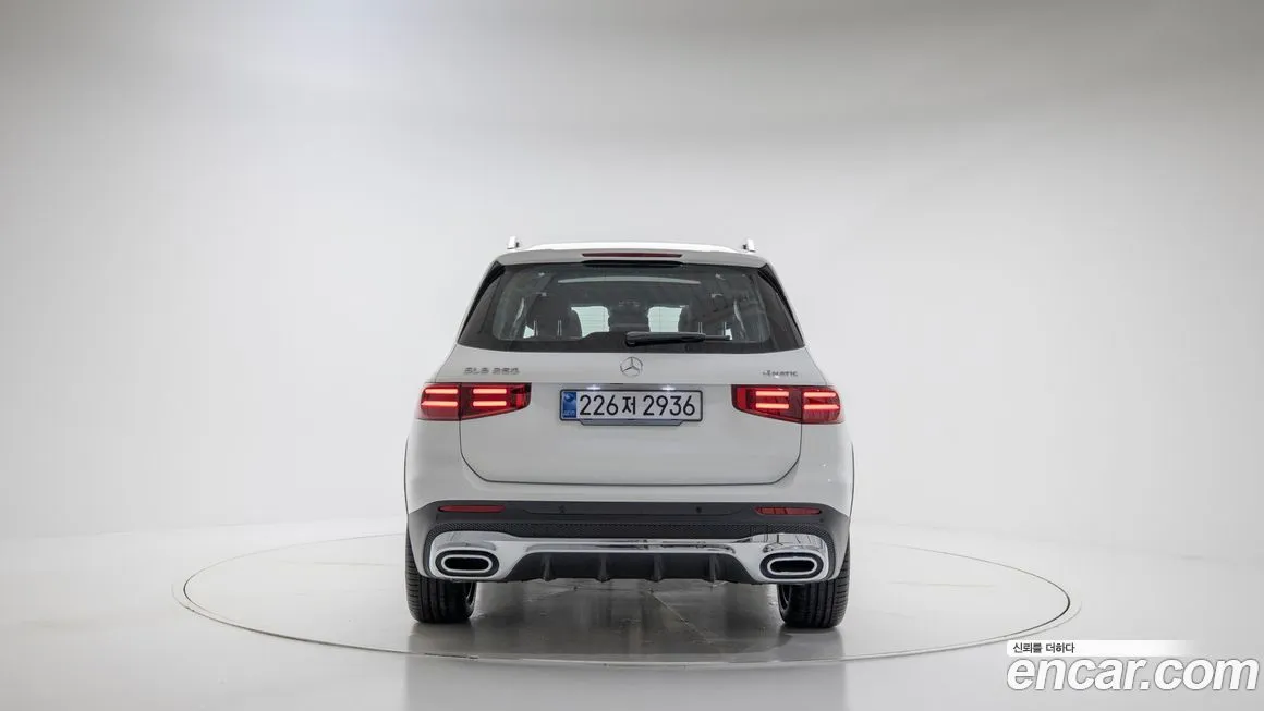 Mercedes-Benz GLB-Class — фото 4