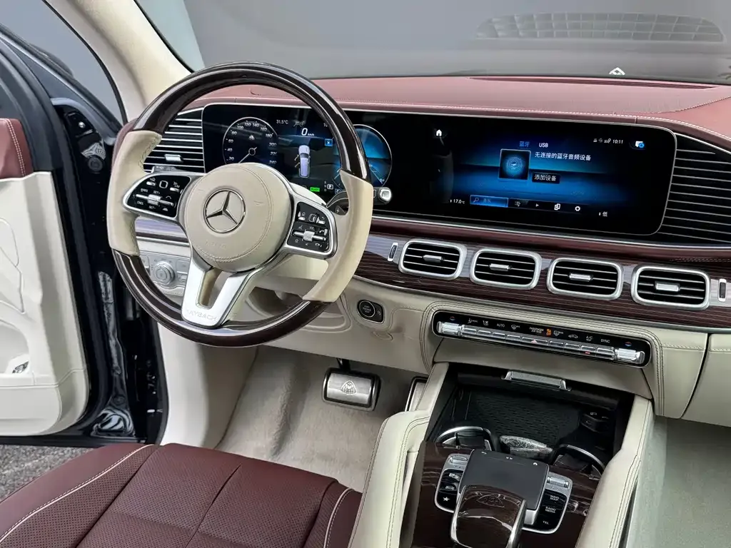 Mercedes-Benz GLS — фото 4