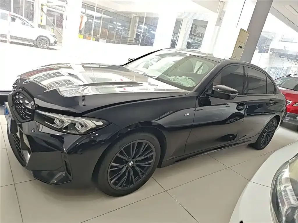 BMW 3 Series 2023 из CN, фото 5