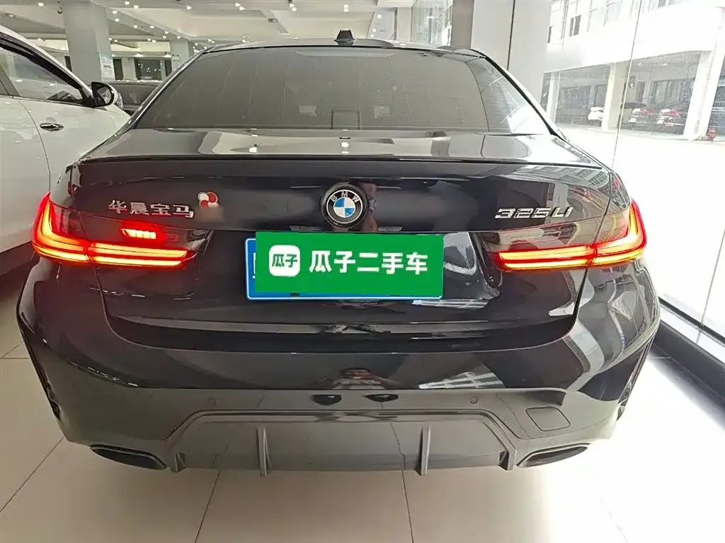 BMW 3 Series 2023 из CN, фото 6