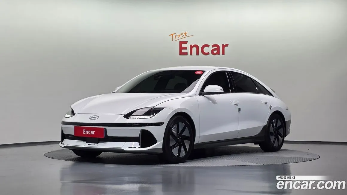 Hyundai Ioniq6 — фото 1