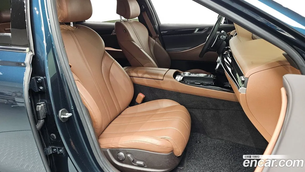 Genesis G80 — фото 10