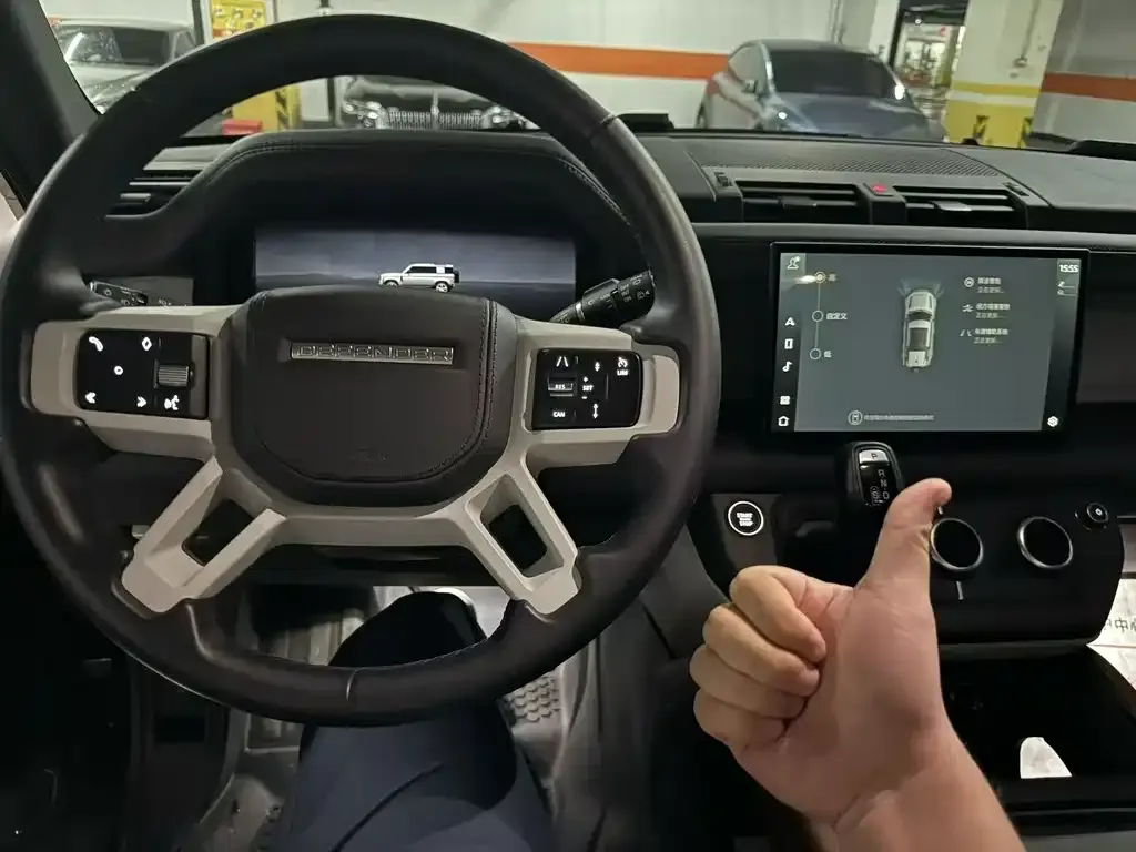 Land Rover Defender — фото 10
