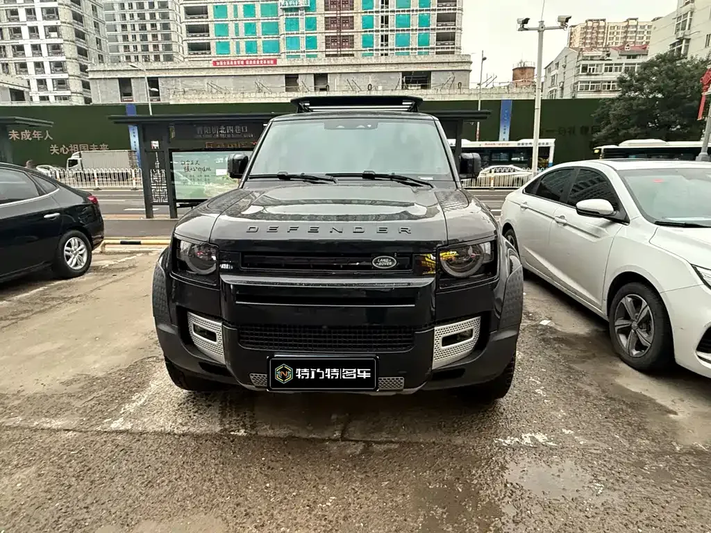 Land Rover Defender — фото 2