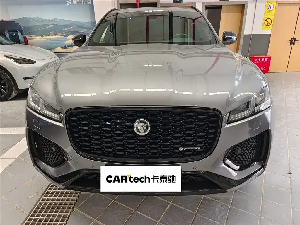 Jaguar F-PACE 2024 из CN, фото 2