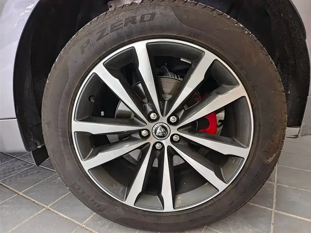 Jaguar F-PACE 2024 из CN, фото 7