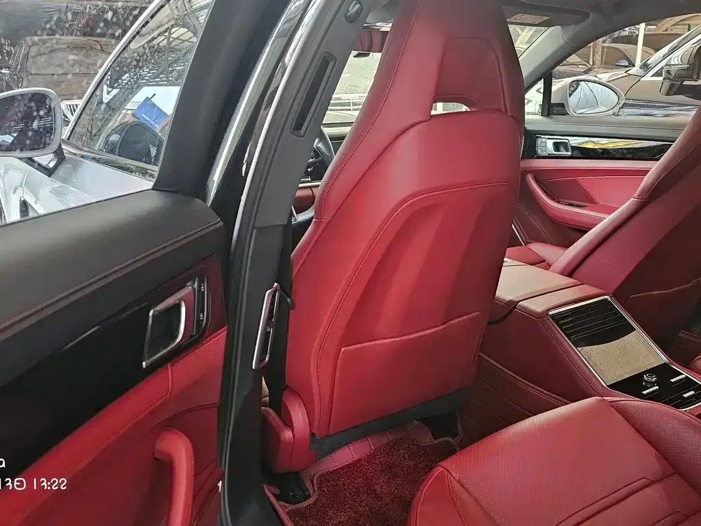Porsche Panamera 2023 из CN, фото 10
