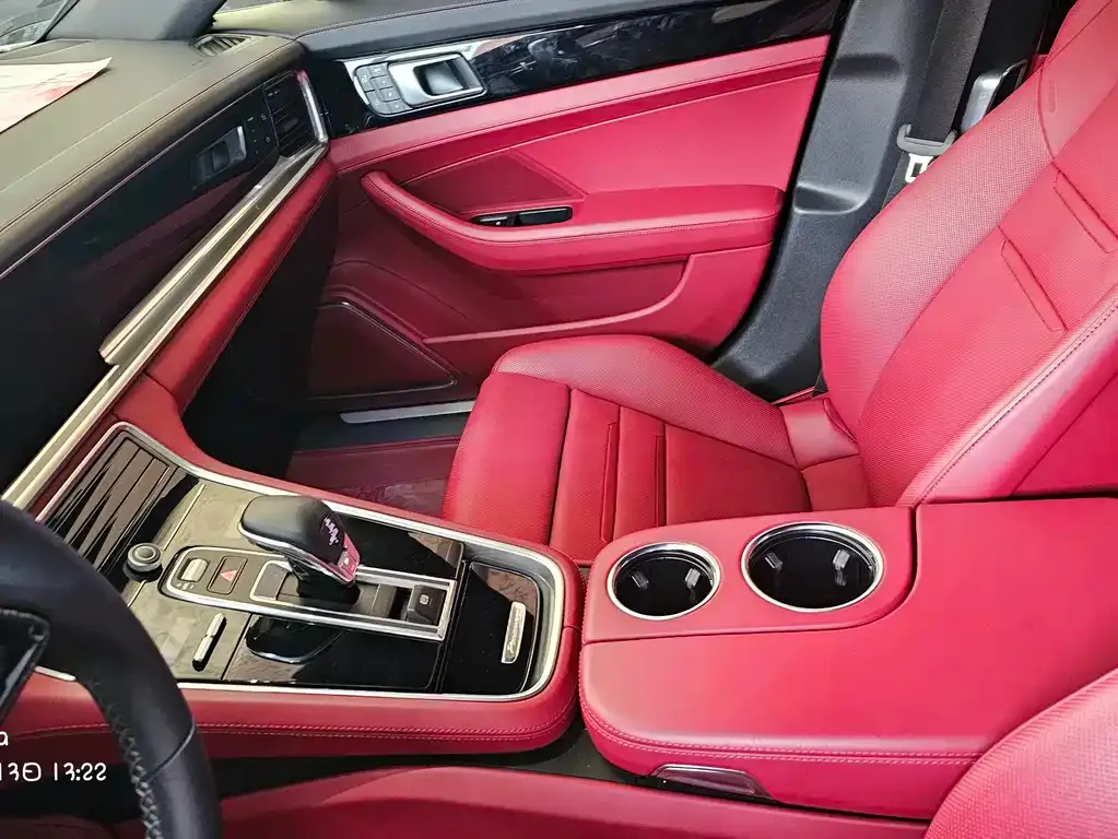 Porsche Panamera 2023 из CN, фото 7