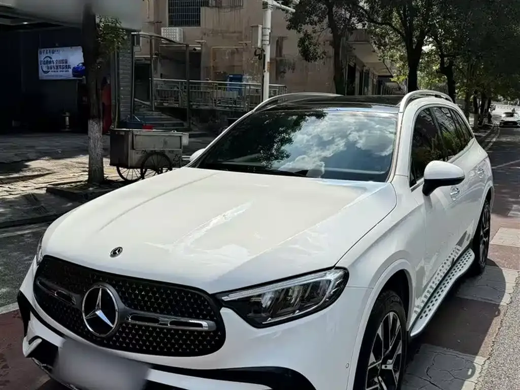 Mercedes-Benz GLC 2023 из CN, фото 2