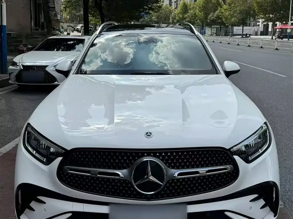 Mercedes-Benz GLC 2023 из CN, фото 3