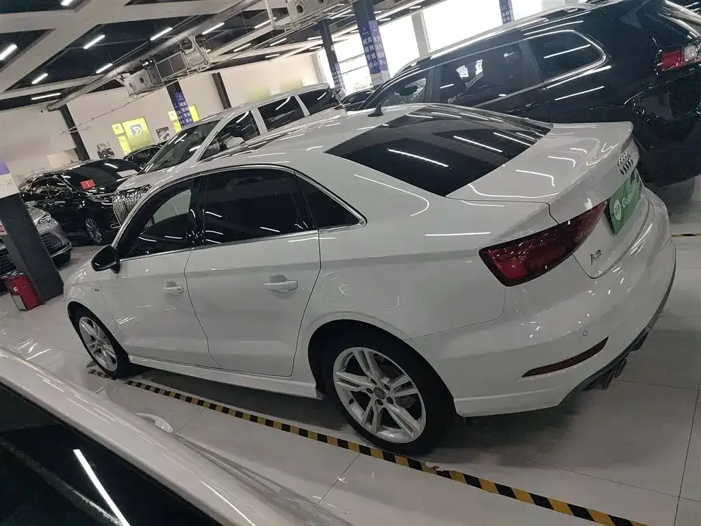 Audi A3 2021 из CN, фото 7