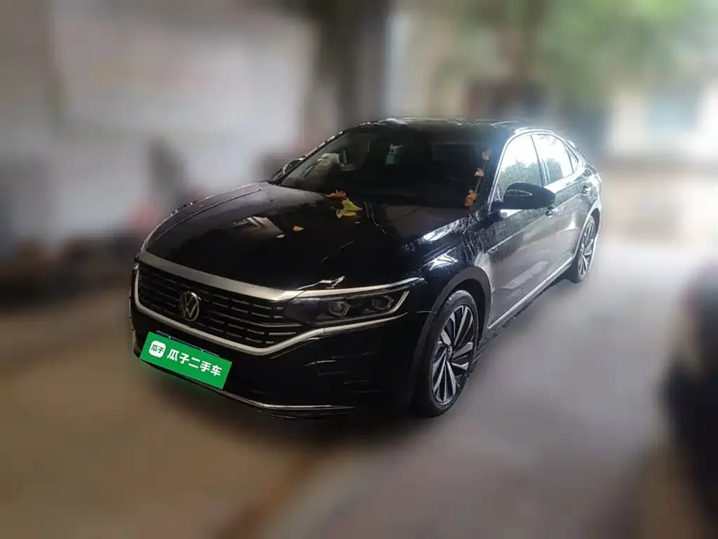 Volkswagen Passat — фото 2