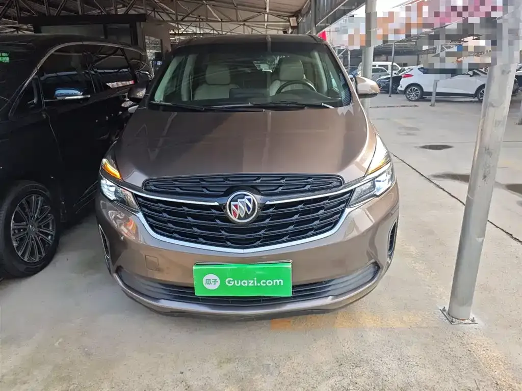 Buick GL8 2021 из CN, фото 3