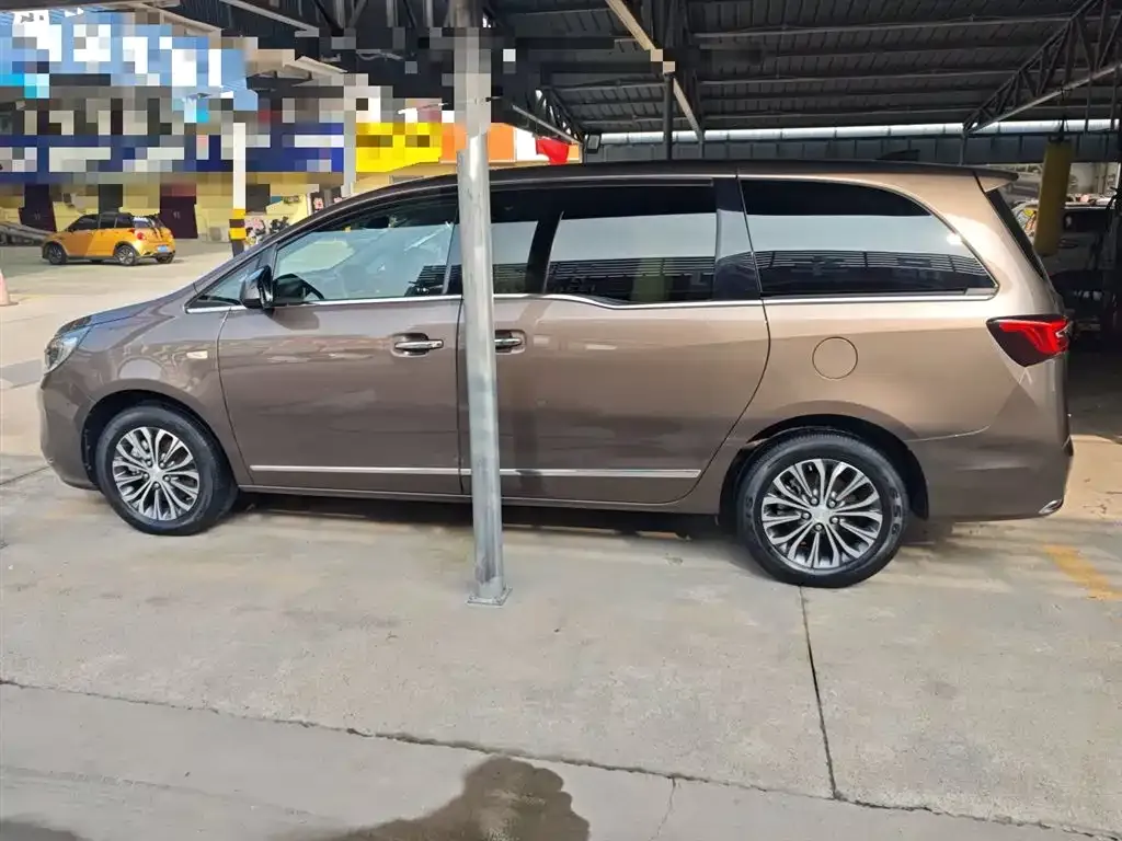 Buick GL8 2021 из CN, фото 5