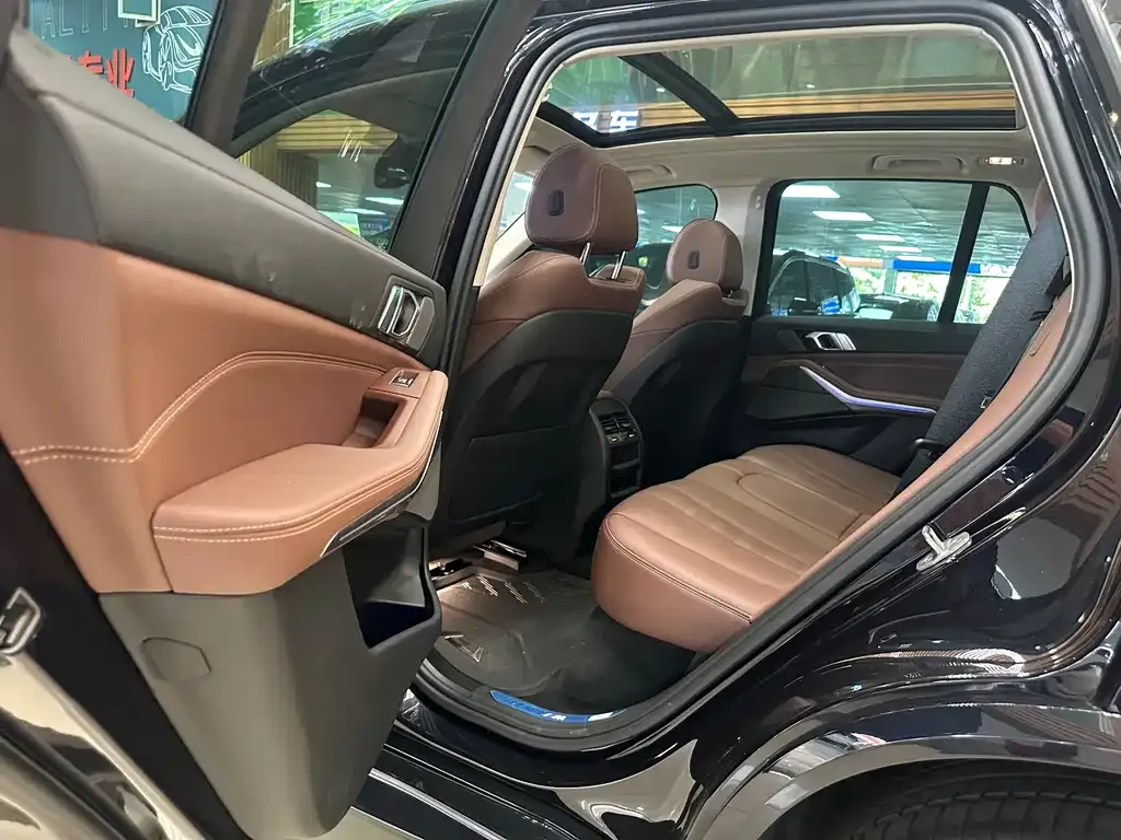 [object Object] X5 (Import) 2022 из CN, фото 8