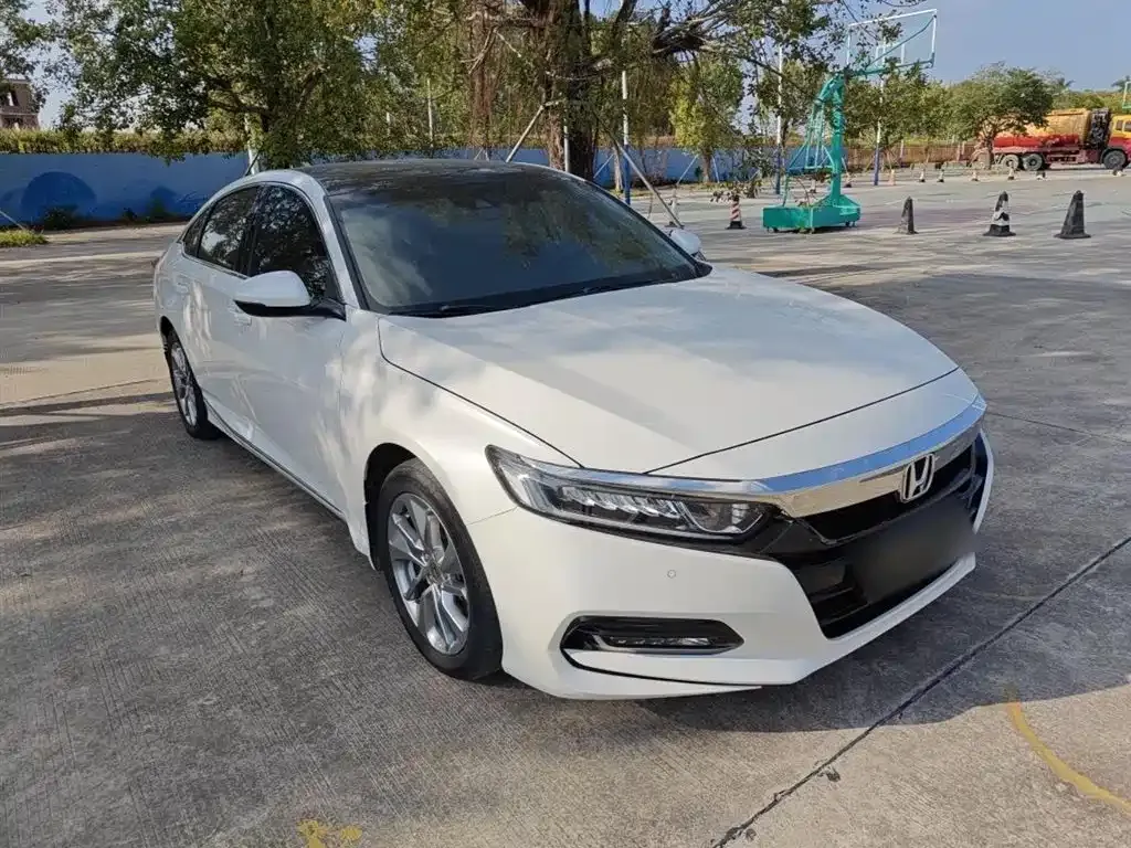 Honda Accord — фото 5
