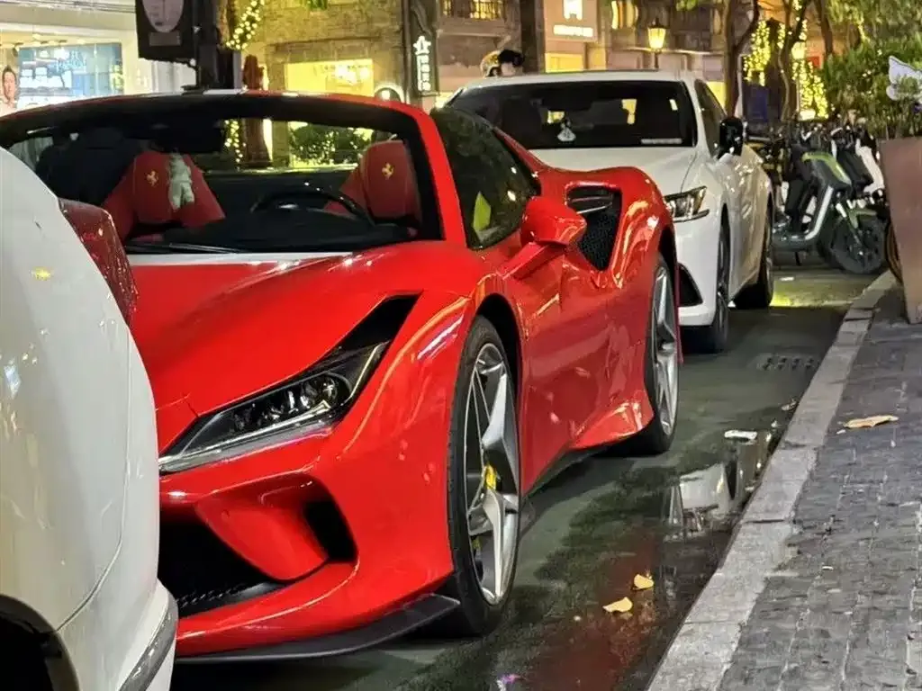 Ferrari F8 2022 из CN, фото 2
