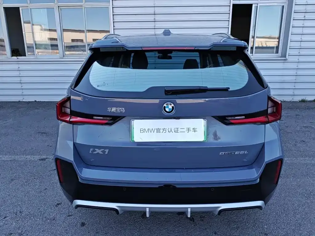 BMW iX1 2025 из CN, фото 3