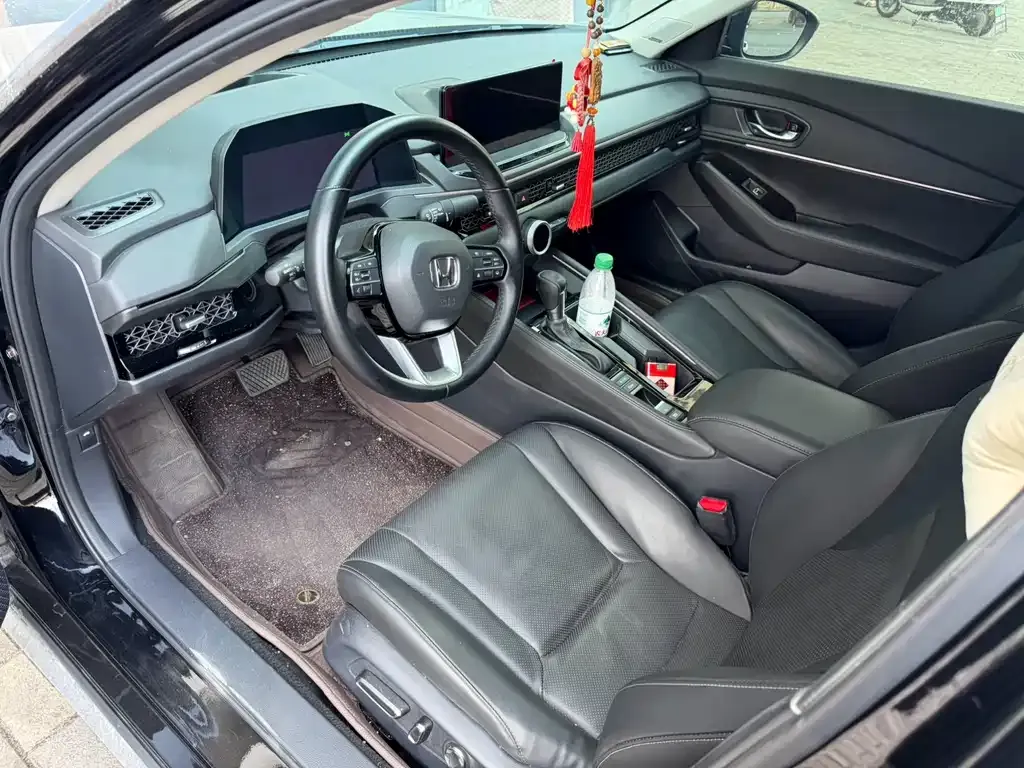 Honda Accord — фото 3