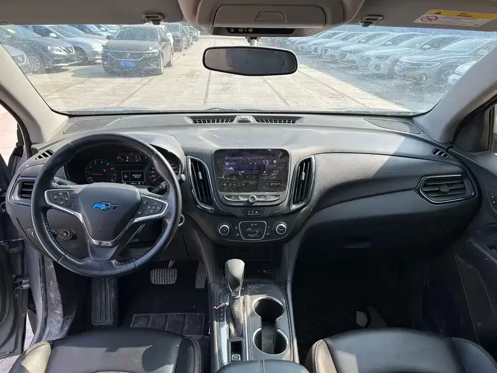 Chevrolet Equinox 2024 из CN, фото 3