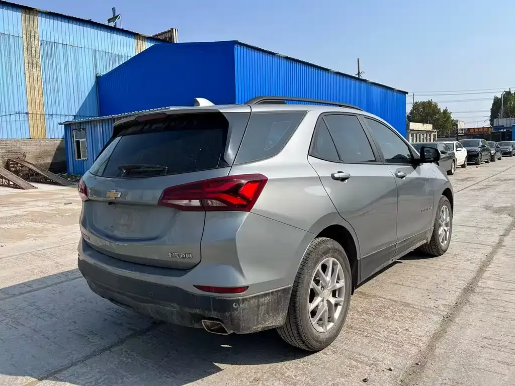 Chevrolet Equinox 2024 из CN, фото 4