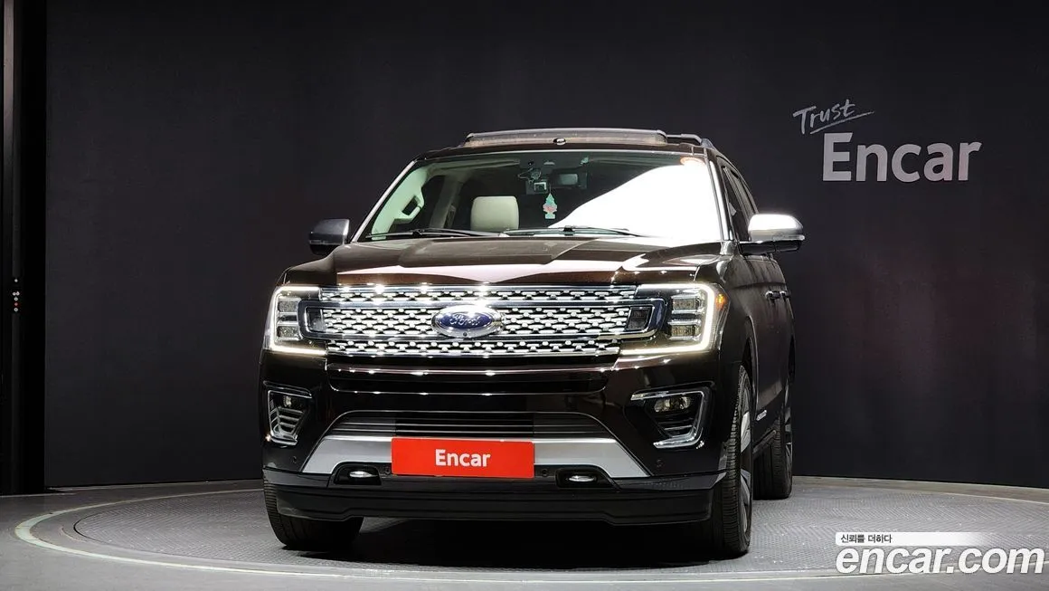 Ford Expedition — фото 3