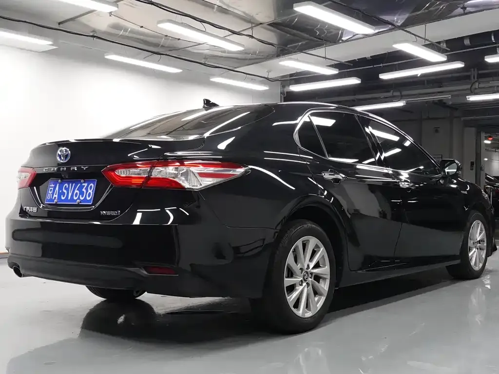 Toyota Camry 2021 из CN, фото 4