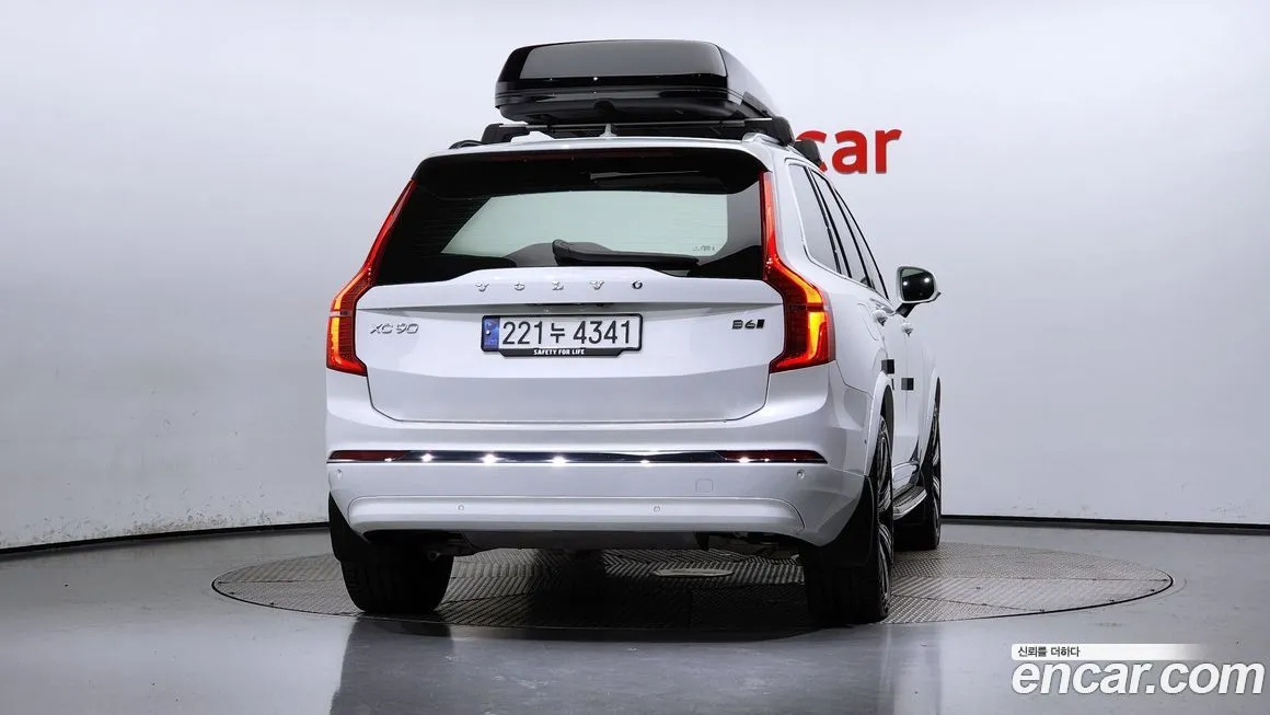 Volvo XC90 2025 из KR, фото 4