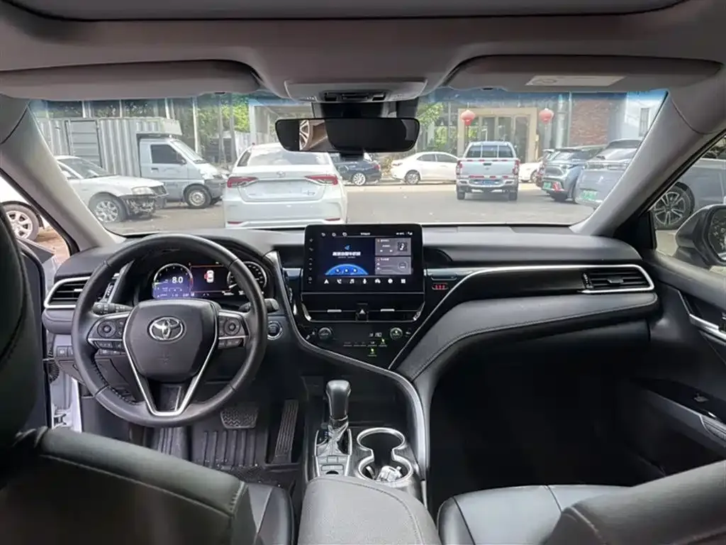Toyota Camry 2024 из CN, фото 8