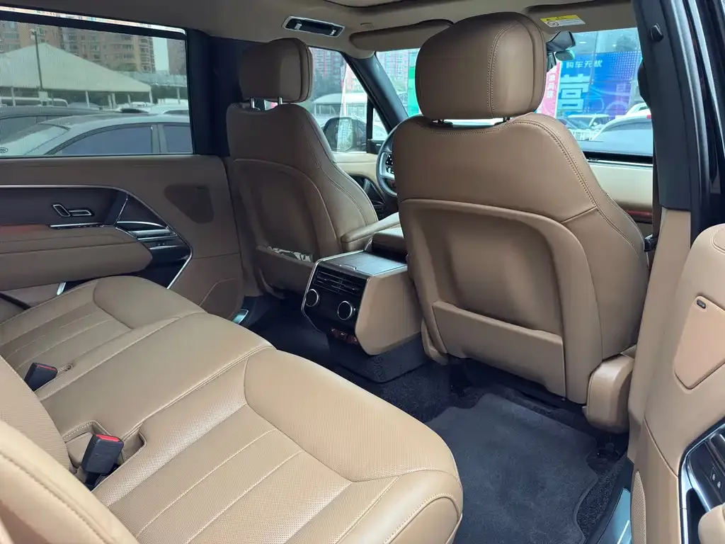 Land Rover Range Rover 2025 из CN, фото 5