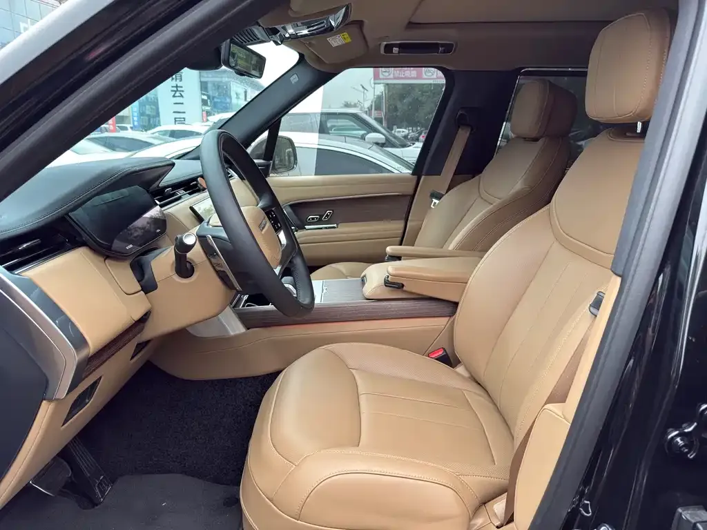 Land Rover Range Rover 2025 из CN, фото 7