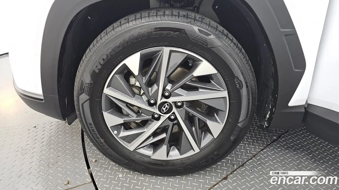 Hyundai Tucson 2023 из KR, фото 5