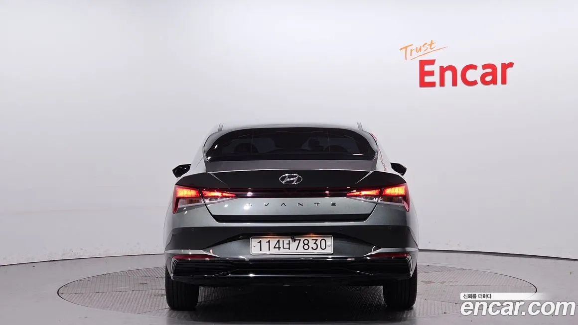 Hyundai AVANTE — фото 4